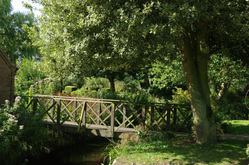 Sculthorpe Mill Hotel Fakenham Ngoại thất bức ảnh