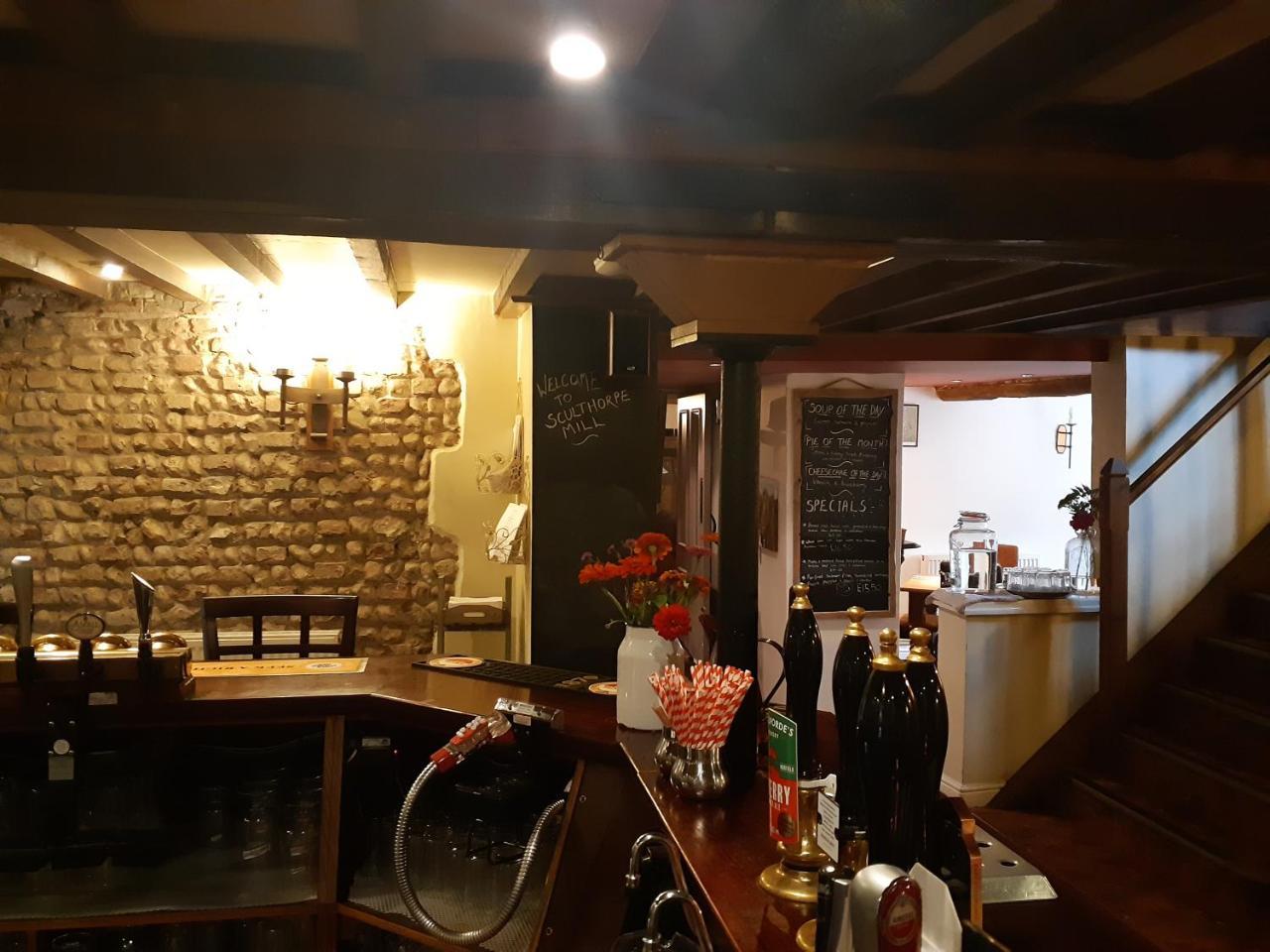 Sculthorpe Mill Hotel Fakenham Ngoại thất bức ảnh